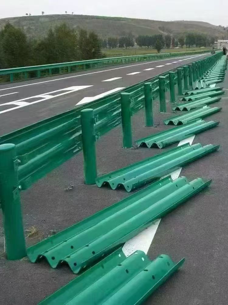潍坊波形护栏